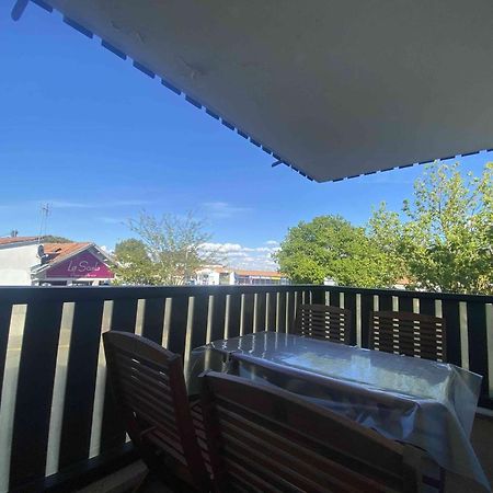 Appartement Cosy A Saint-Georges-D'Oleron, 4 Couchages, Proche Mer Et Commerces, Avec Balcon Et Parking - Fr-1-246A-295 Exteriör bild