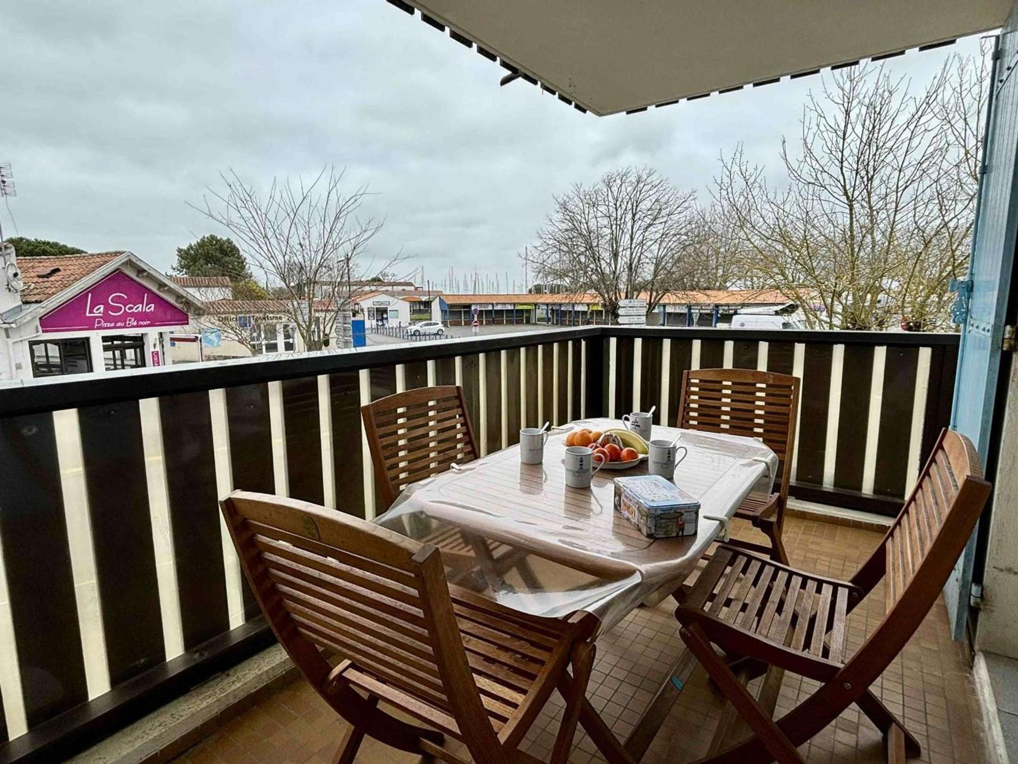 Appartement Cosy A Saint-Georges-D'Oleron, 4 Couchages, Proche Mer Et Commerces, Avec Balcon Et Parking - Fr-1-246A-295 Exteriör bild