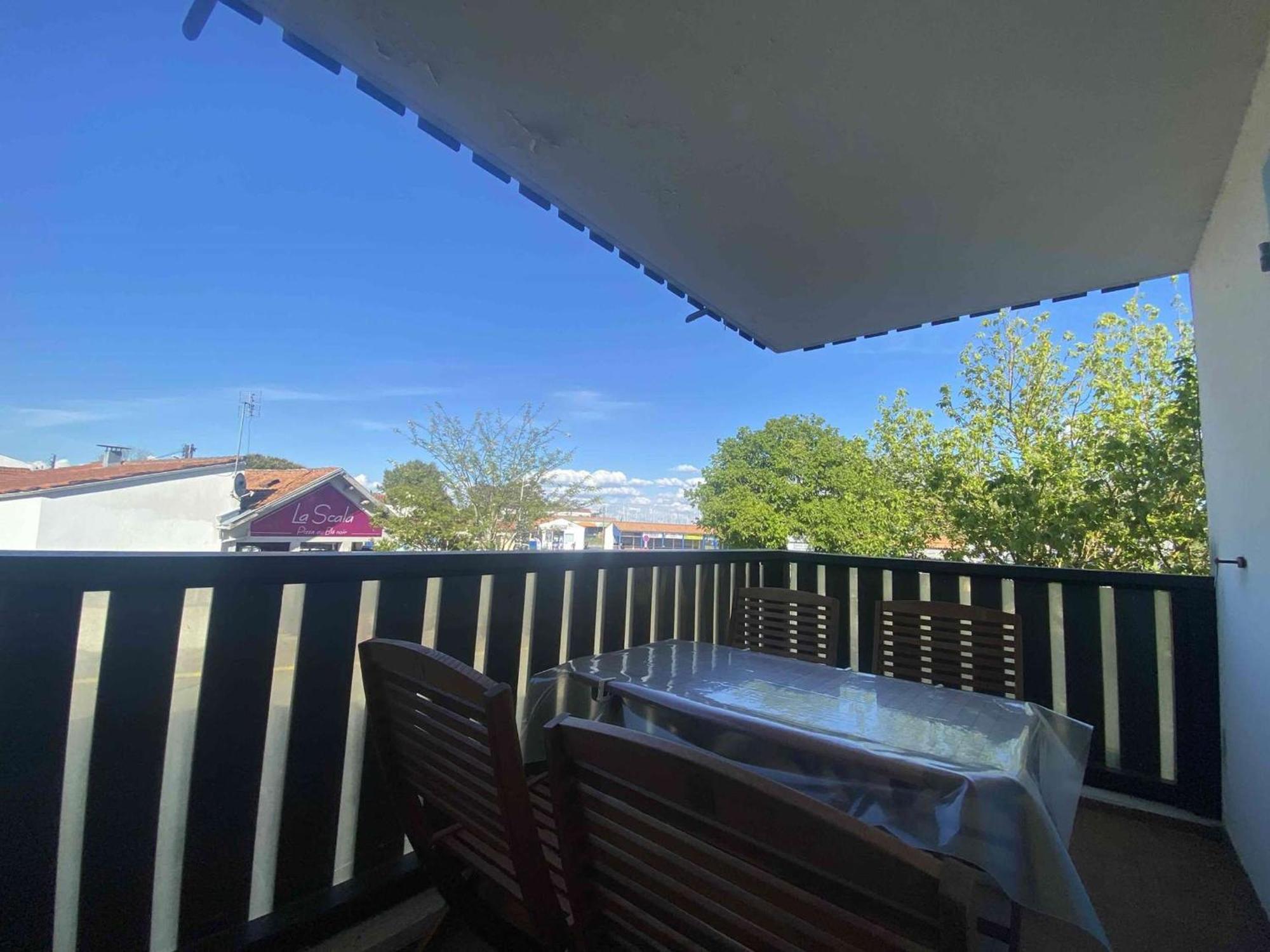 Appartement Cosy A Saint-Georges-D'Oleron, 4 Couchages, Proche Mer Et Commerces, Avec Balcon Et Parking - Fr-1-246A-295 Exteriör bild