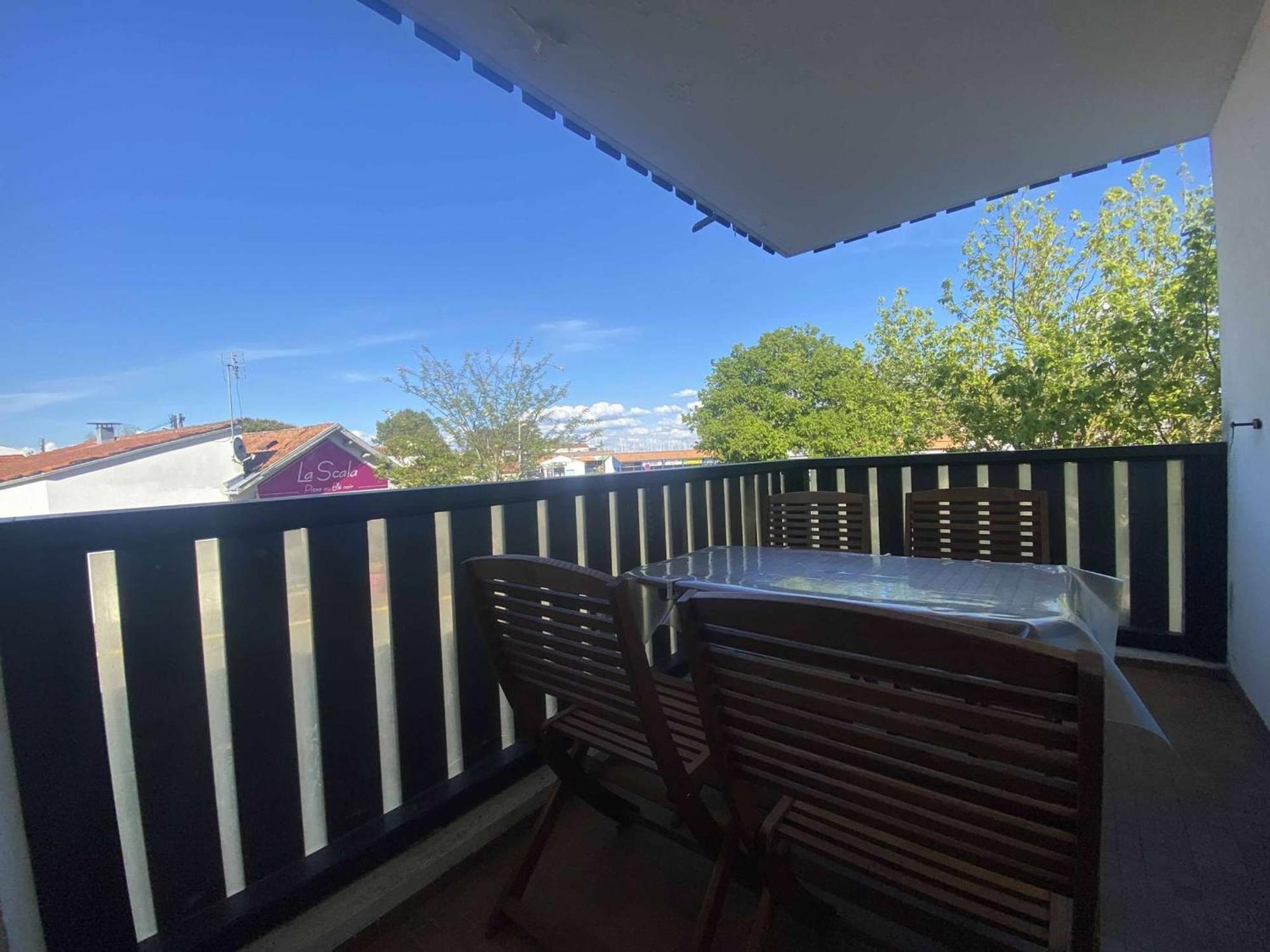 Appartement Cosy A Saint-Georges-D'Oleron, 4 Couchages, Proche Mer Et Commerces, Avec Balcon Et Parking - Fr-1-246A-295 Exteriör bild